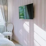 Karolingerhof - Mosel Otel Kröv