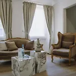 Karolingerhof - Mosel Otel *