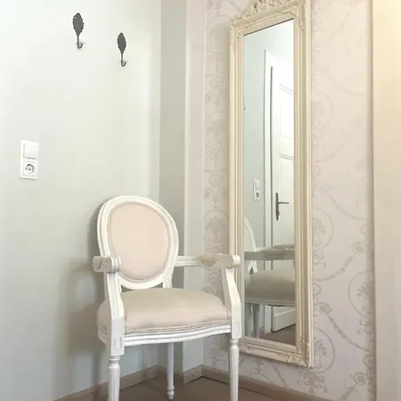 Hotel Karolingerhof - Mosel Krov