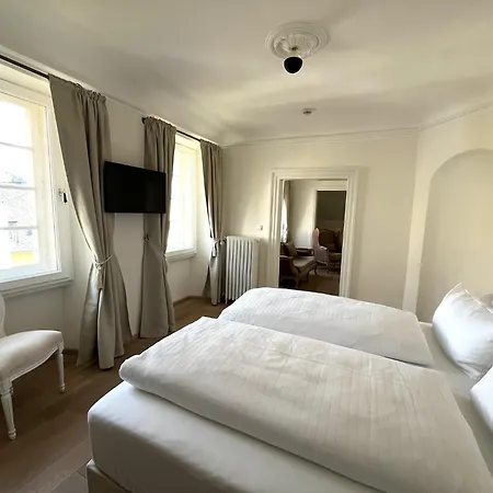 Karolingerhof - Mosel Hotel