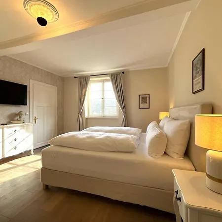 Karolingerhof - Mosel Hotel Krov