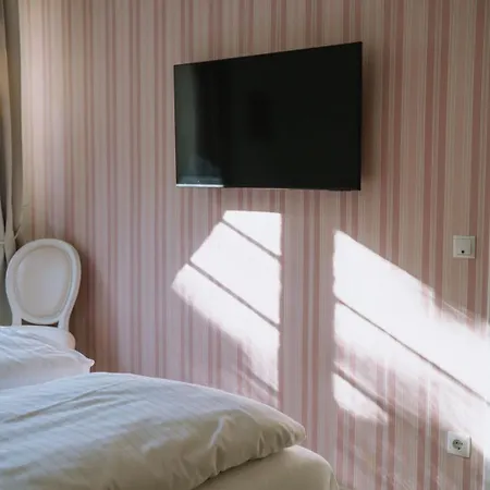 Ξενοδοχείο Karolingerhof - Mosel