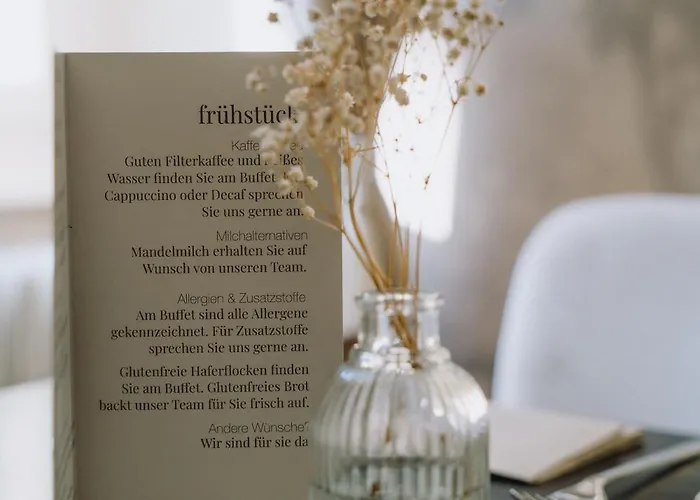 Karolingerhof - Mosel Hotell *